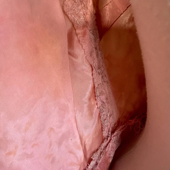 Vintage 60s Handmade Peach Lace Wiggle Cocktail Dress - Picture 4 of 5